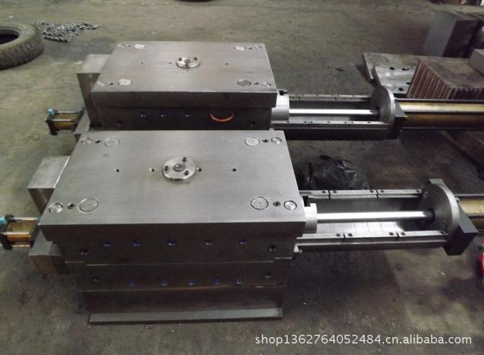 吹塑模具加工制造 汽车配件模具加工制造 塑料吹塑模具加工